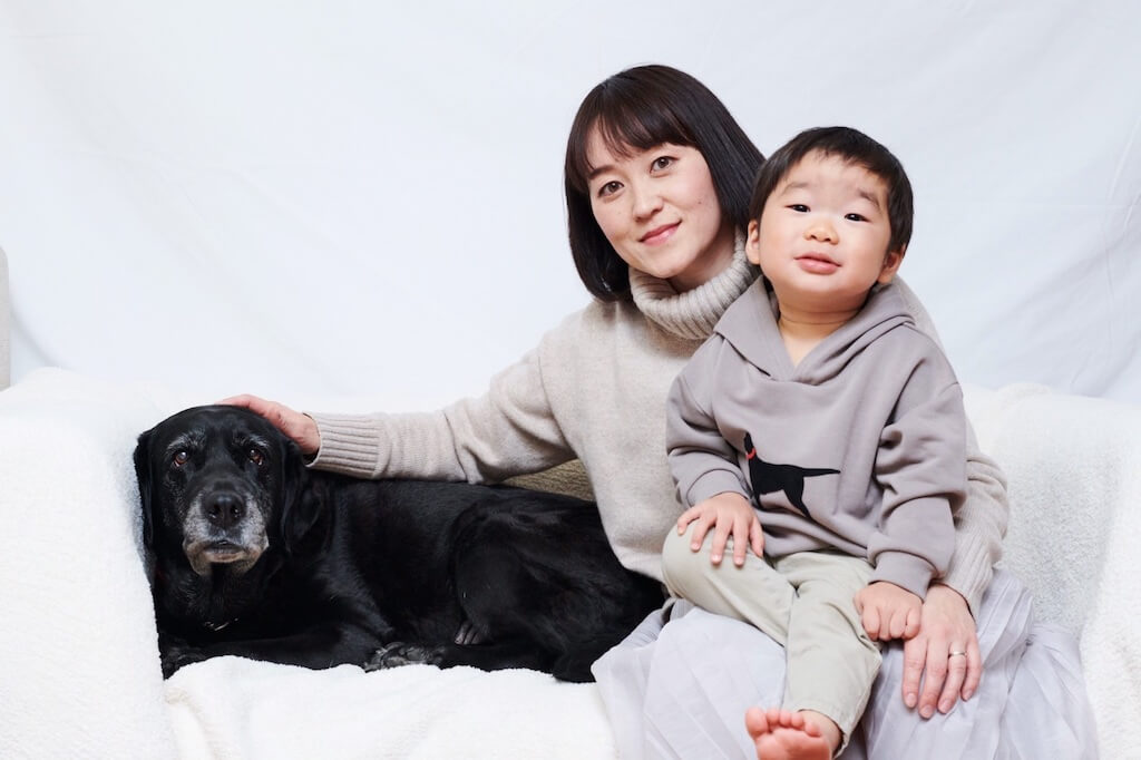 黒ラブとその家族